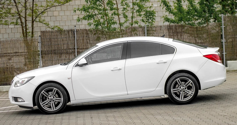 Opel Insignia cena 25999 przebieg: 247550, rok produkcji 2009 z Radom małe 742